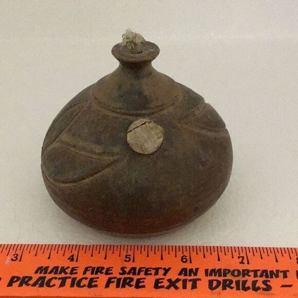 Vintage clay oil lamp by BJERGARD DANMARK - Picture 1 of 5